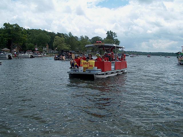 4TH OF JULY 2004 LAKE 029